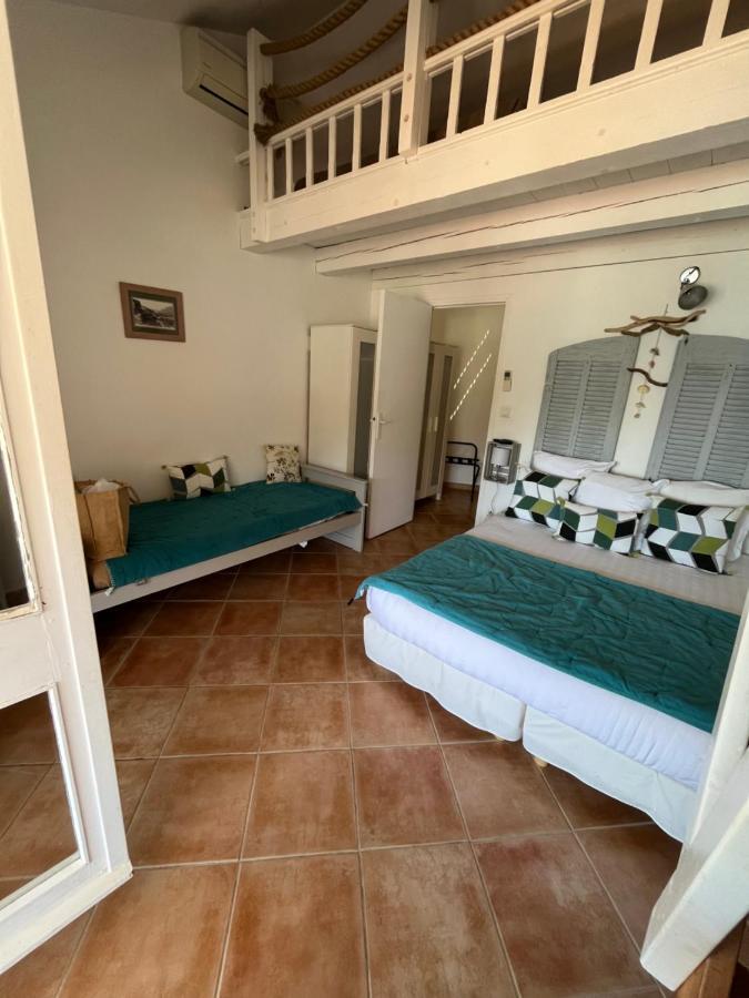 Hostellerie Provencale Пор-Кро Экстерьер фото